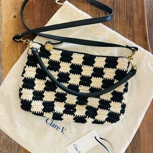 Clare V Black and Cream Checker Crochet Petit Moyen